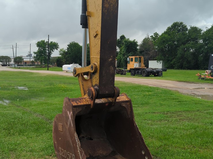 caterpillar-320elrr-image-6