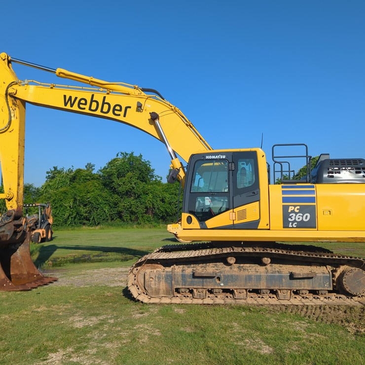 2022 KOMATSU PC360 LC-11