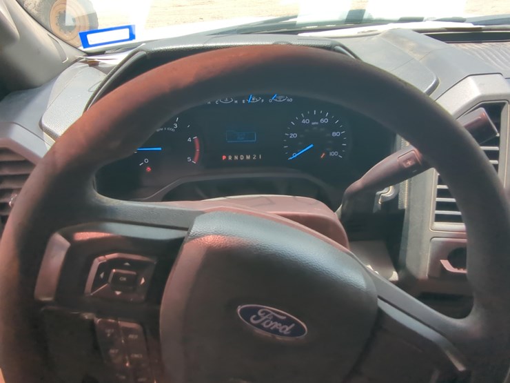 2017-ford-f550-image-13