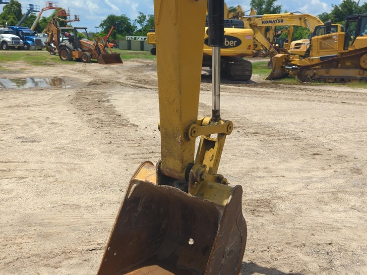2016-caterpillar-308e2-cr-image-7