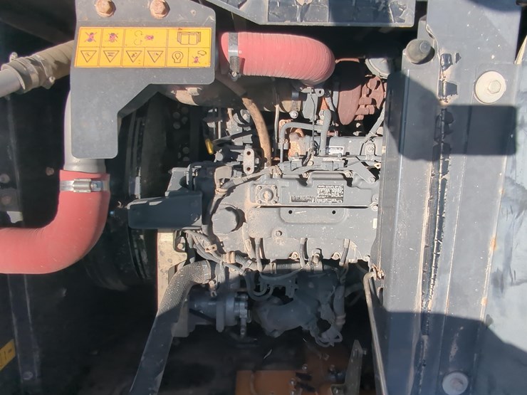 2019-case-cx130d-image-15