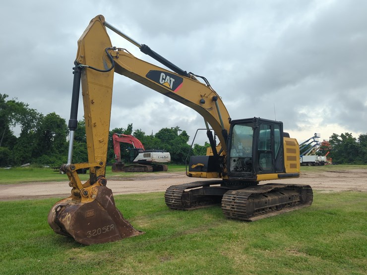 caterpillar-320elrr-image-2