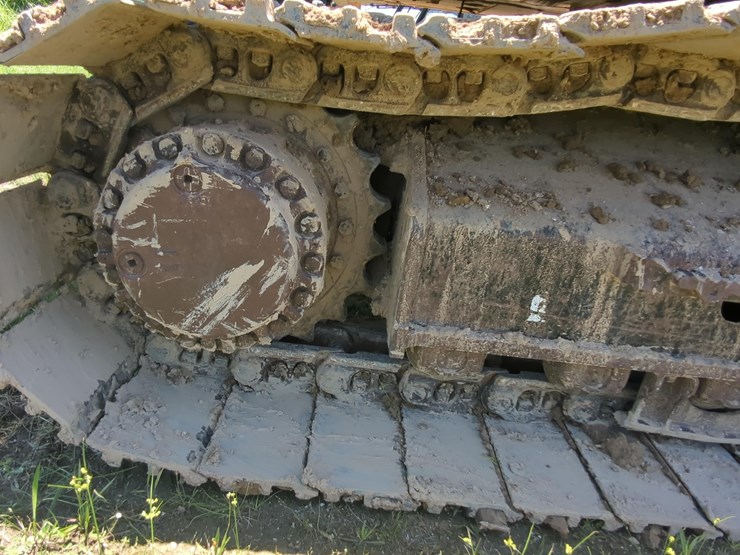 2019-caterpillar-330-image-10