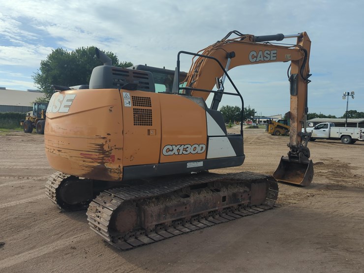 2019-case-cx130d-image-4