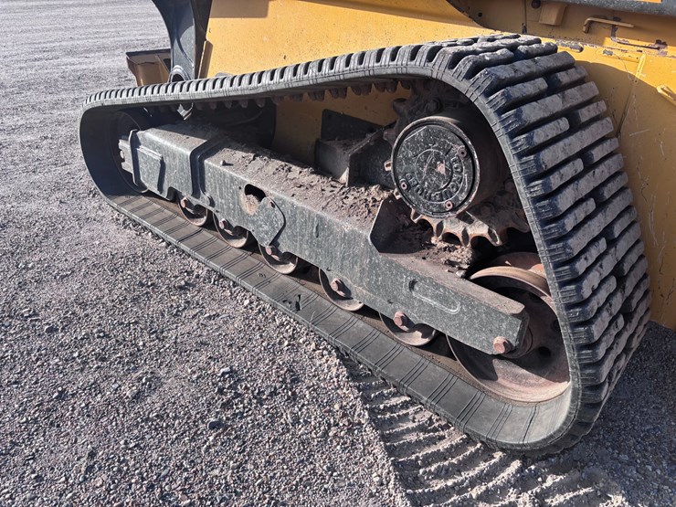 deere-333g-image-5