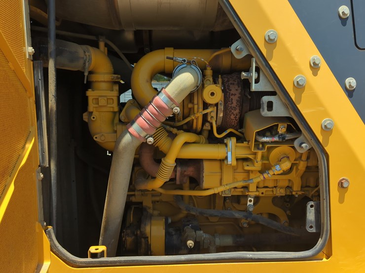 2021-deere-850-wt-image-17