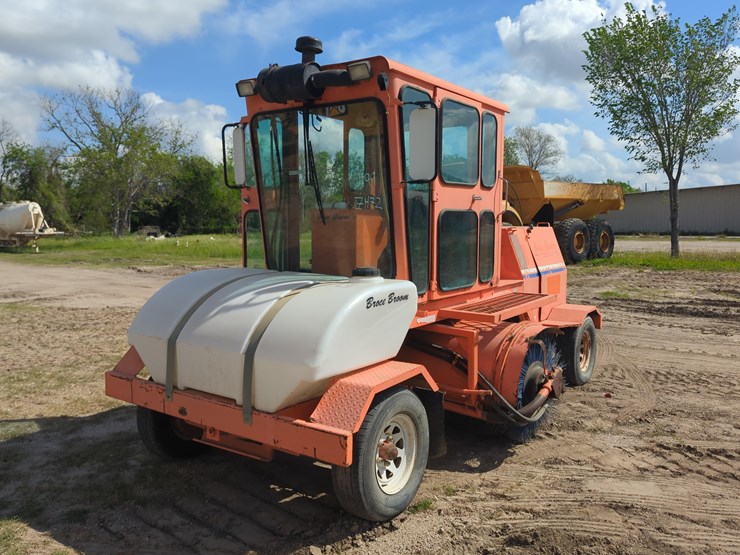 broce-rj350-image-2