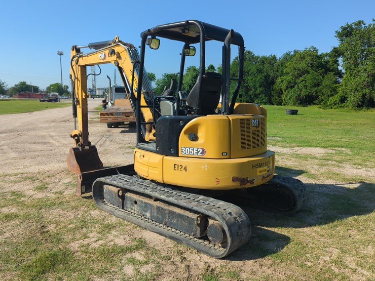 2021-caterpillar-305e2-image-5