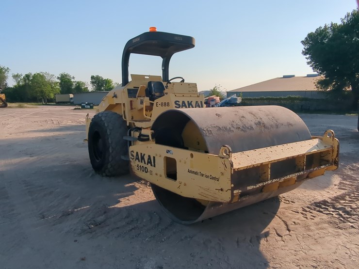 sakai-sv510d-image-3