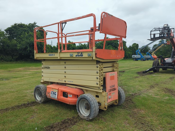 2002-jlg-4069le-image-3