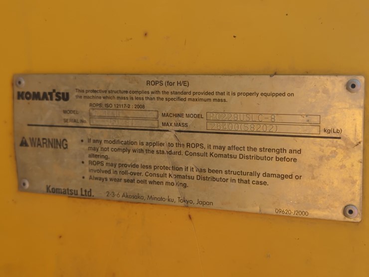komatsu-pc228-lc-image-9