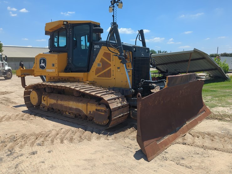 2021-deere-850-wt-image-3
