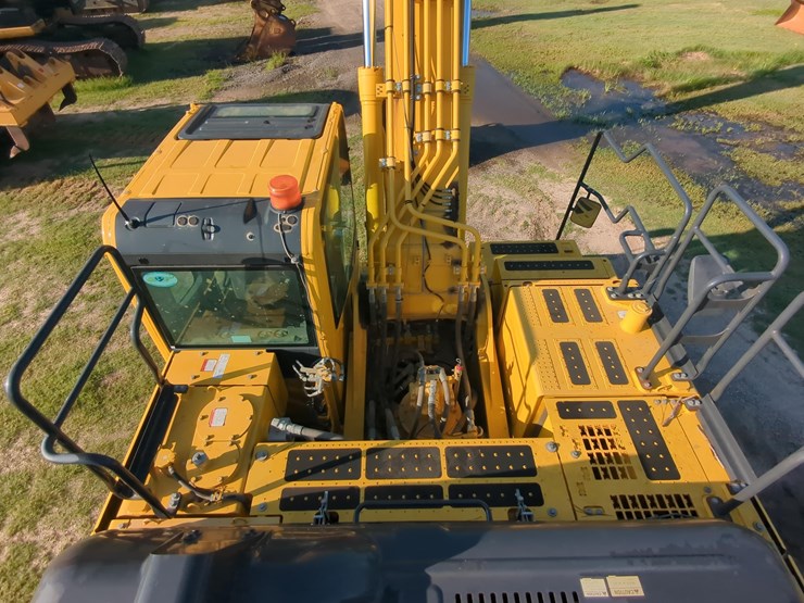 2022-komatsu-pc360-lc-11-image-20