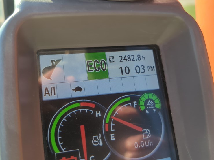 2018-hitachi-zx120-6-image-23