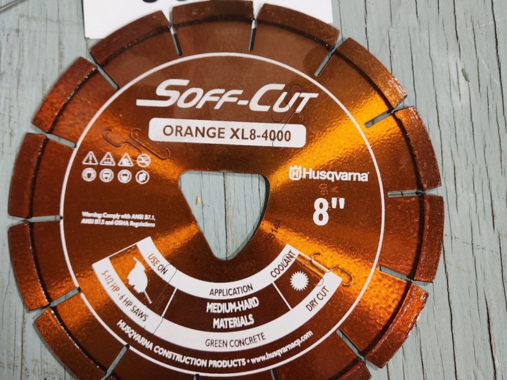 #384-•-husqvarna-8"-saw-blades-image-1
