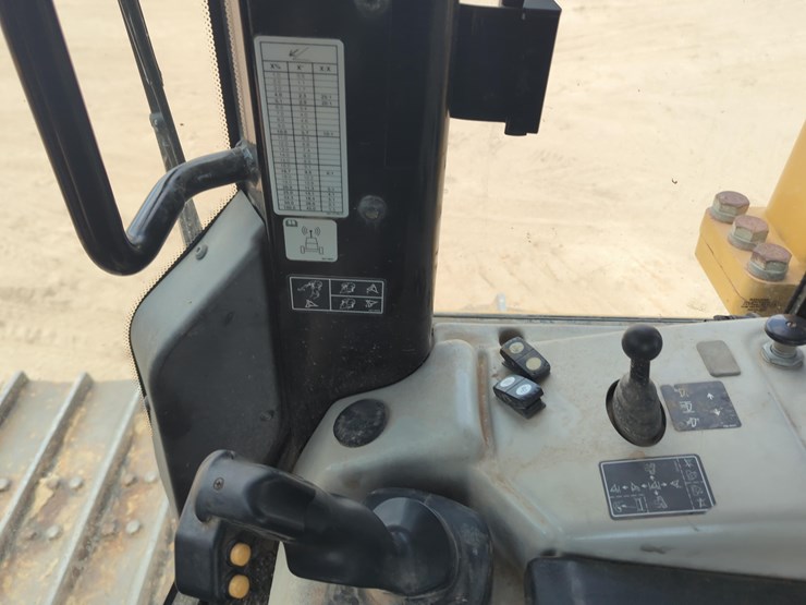 caterpillar-d6n-lgp-image-19