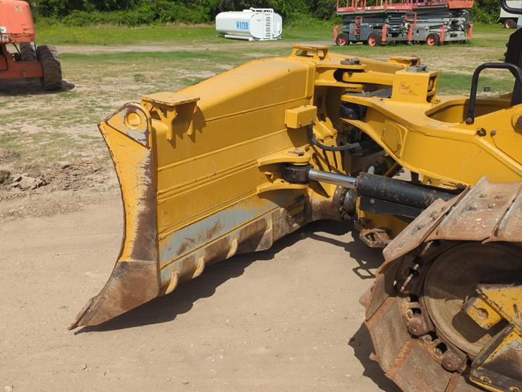 2020-caterpillar-d6-lgp-image-7