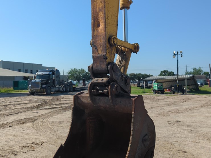 2022-komatsu-pc360-lc-11-image-7