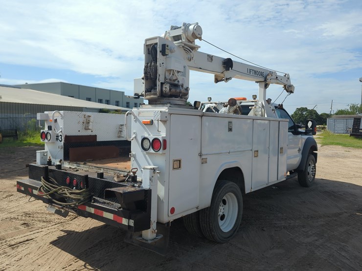 2016-ford-f550-image-4