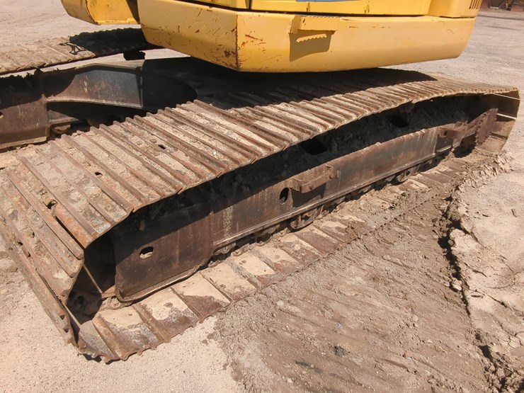 komatsu-pc228-lc-image-10