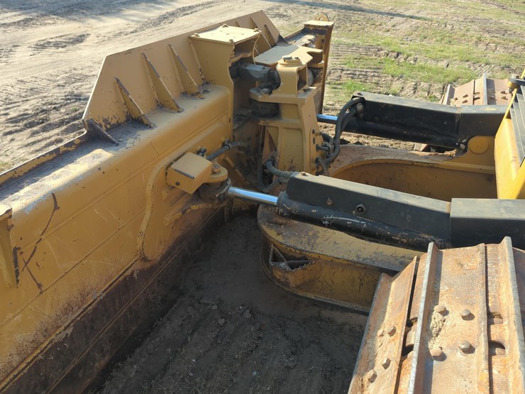 2019-caterpillar-d6n-lgp-image-7