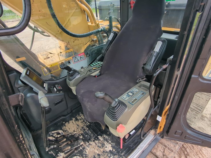 2019-sany-sy215c-image-19