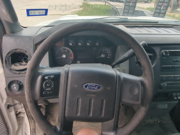 2014-ford-f450-image-14