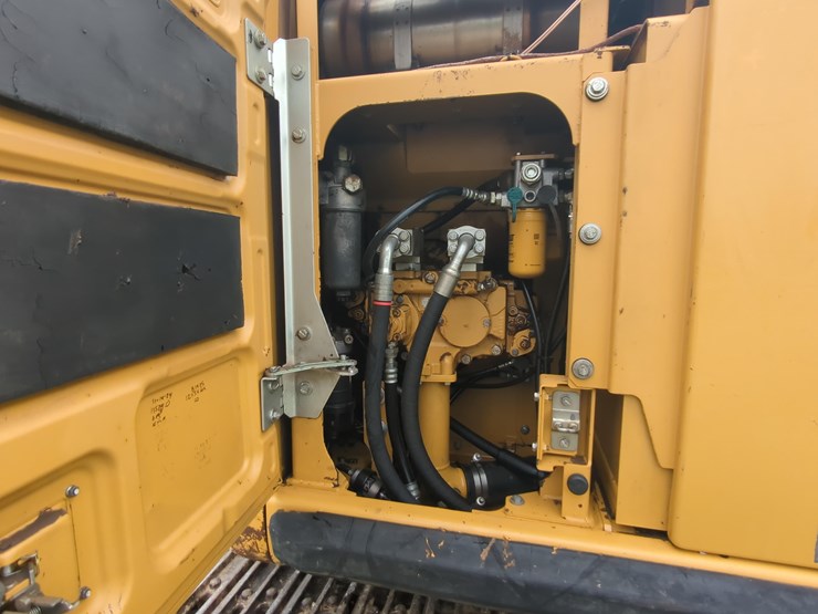 caterpillar-320elrr-image-12