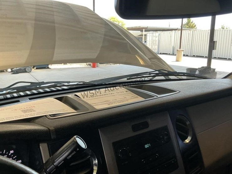 2015-ford-expedition-image-18