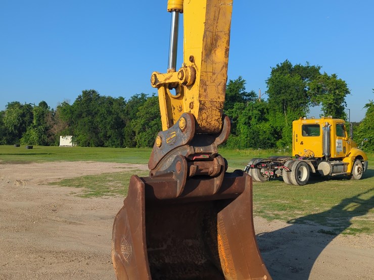 2022-komatsu-pc360-lc-11-image-6