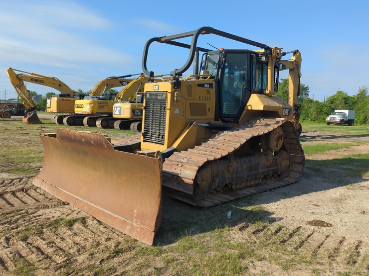 2019-caterpillar-d6n-lgp-image-2