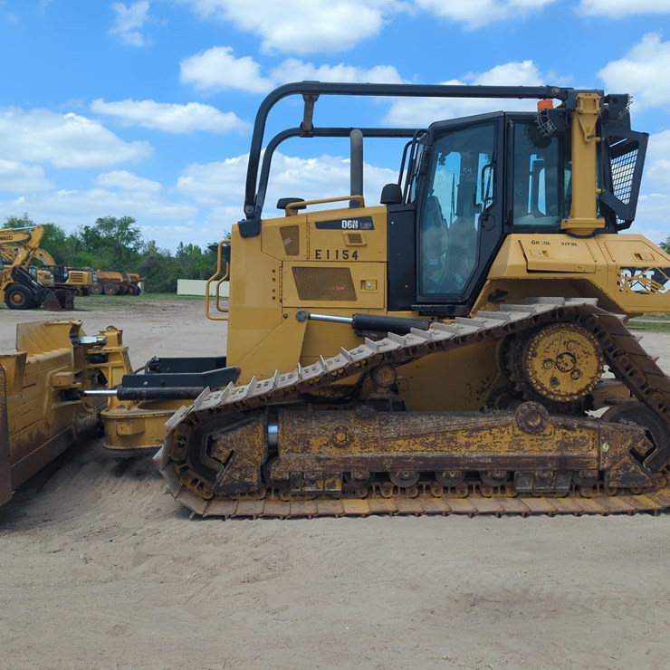 CATERPILLAR D6N LGP