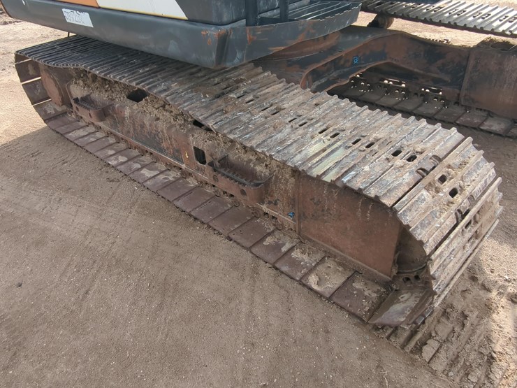 2019-case-cx130d-image-9