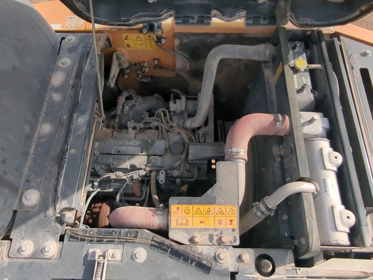 2019-case-cx130d-image-17