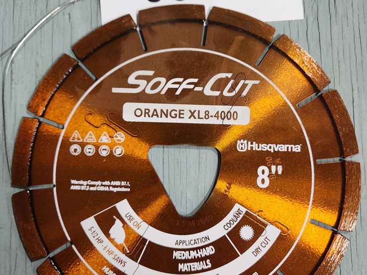 #386-•-husqvarna-8"-saw-blades-image-1
