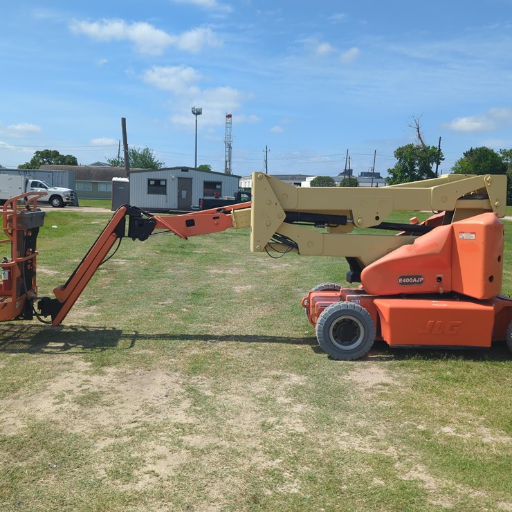 JLG E400AJP
