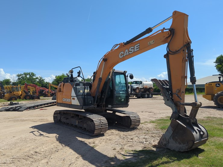 2019-case-cx130d-image-3