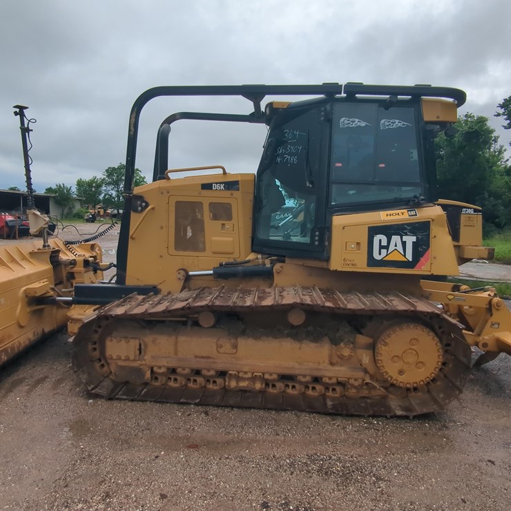 2017 CATERPILLAR D6T XW