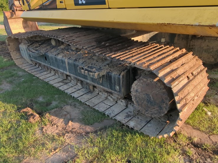 2022-komatsu-pc360-lc-11-image-12