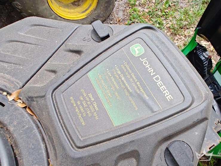 2019-john-deere-x330-image-12