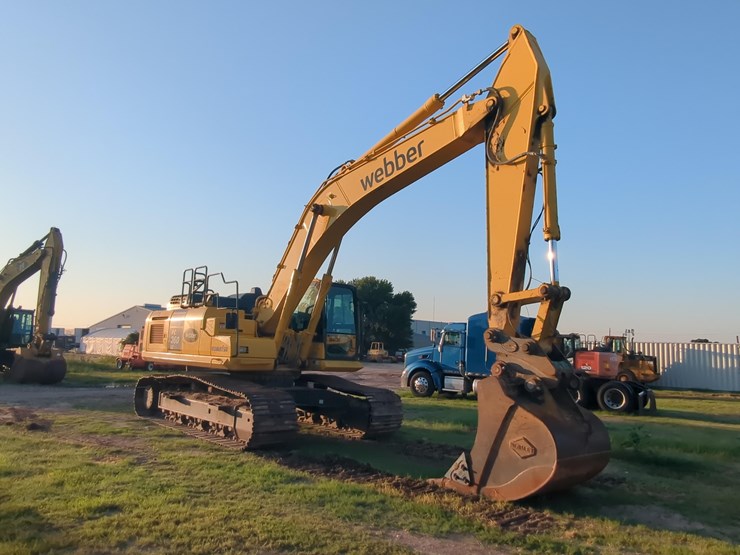 2022-komatsu-pc360-lc-11-image-3