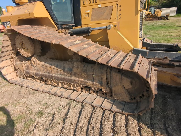 2019-caterpillar-d6n-lgp-image-9