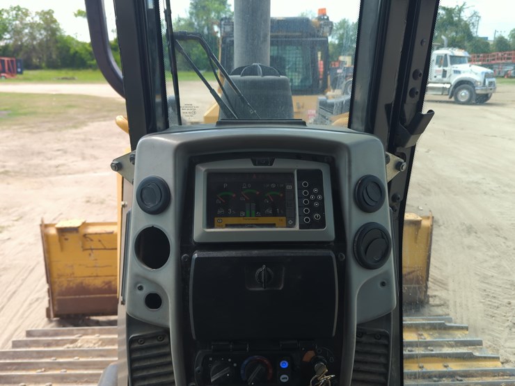 caterpillar-d6n-lgp-image-20