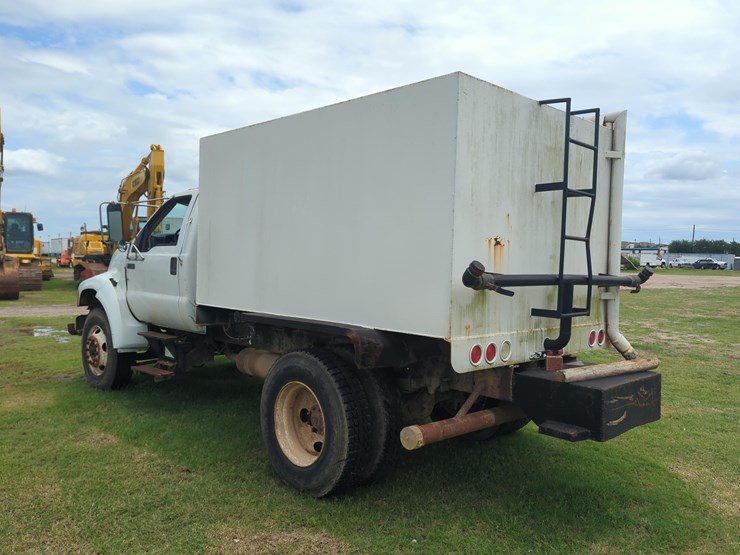 2000-ford-f750-image-5