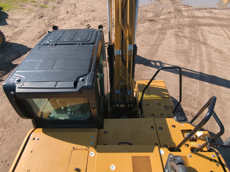 2022-caterpillar-313gc-image-12
