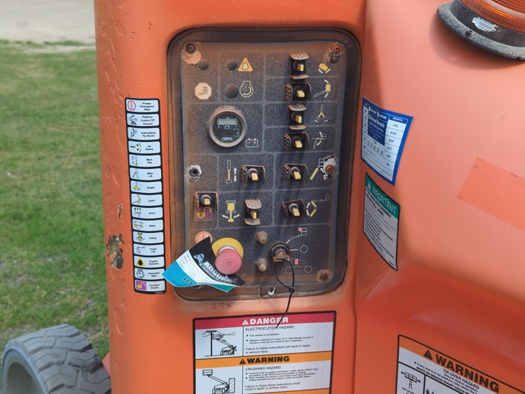 jlg-e400ajp-image-10
