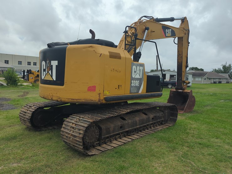 caterpillar-320elrr-image-4