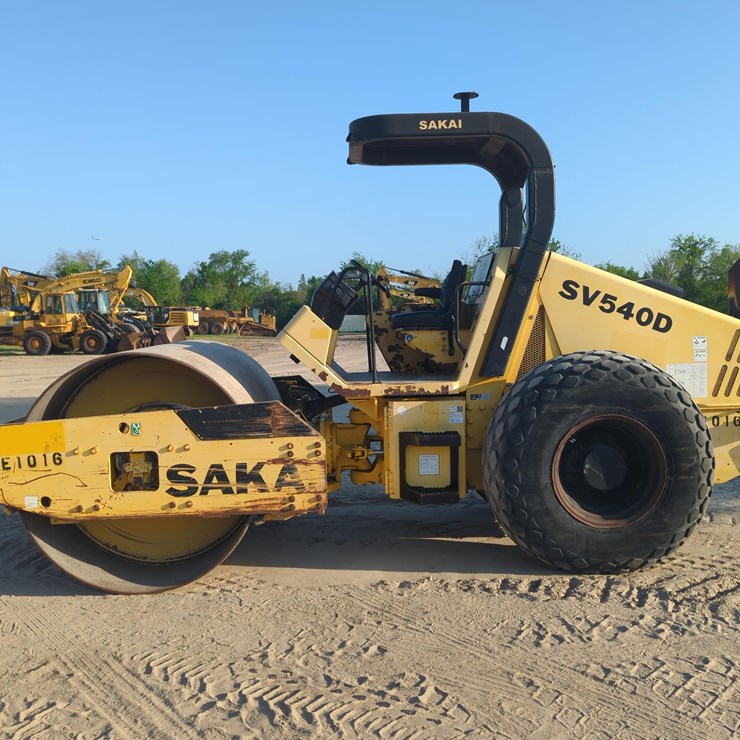 SAKAI SV540D