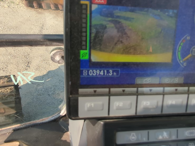 2022-komatsu-pc360-lc-11-image-26