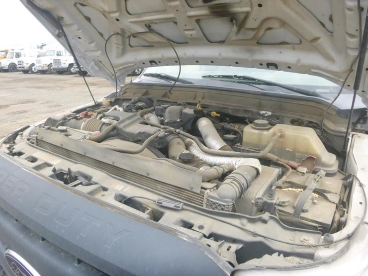 2016-ford-f550-image-14